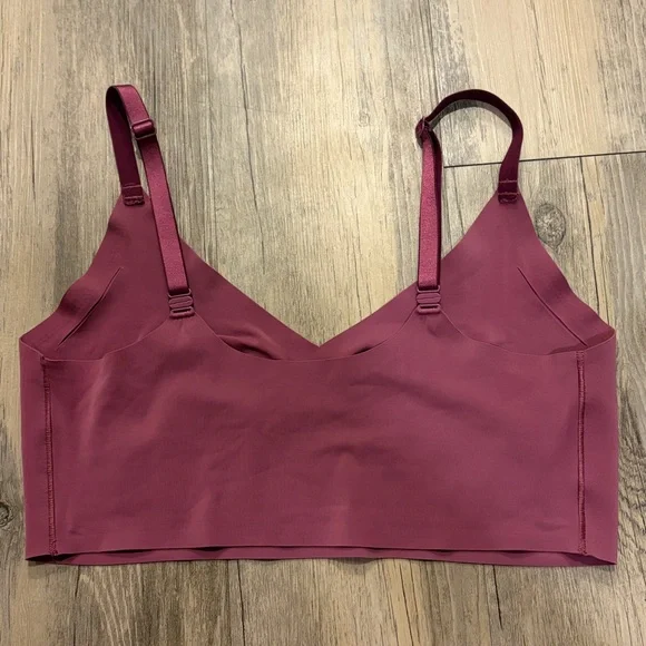 True & Co Women's True Body Triangle Convertible Strap Bra - Picture 3 of 5